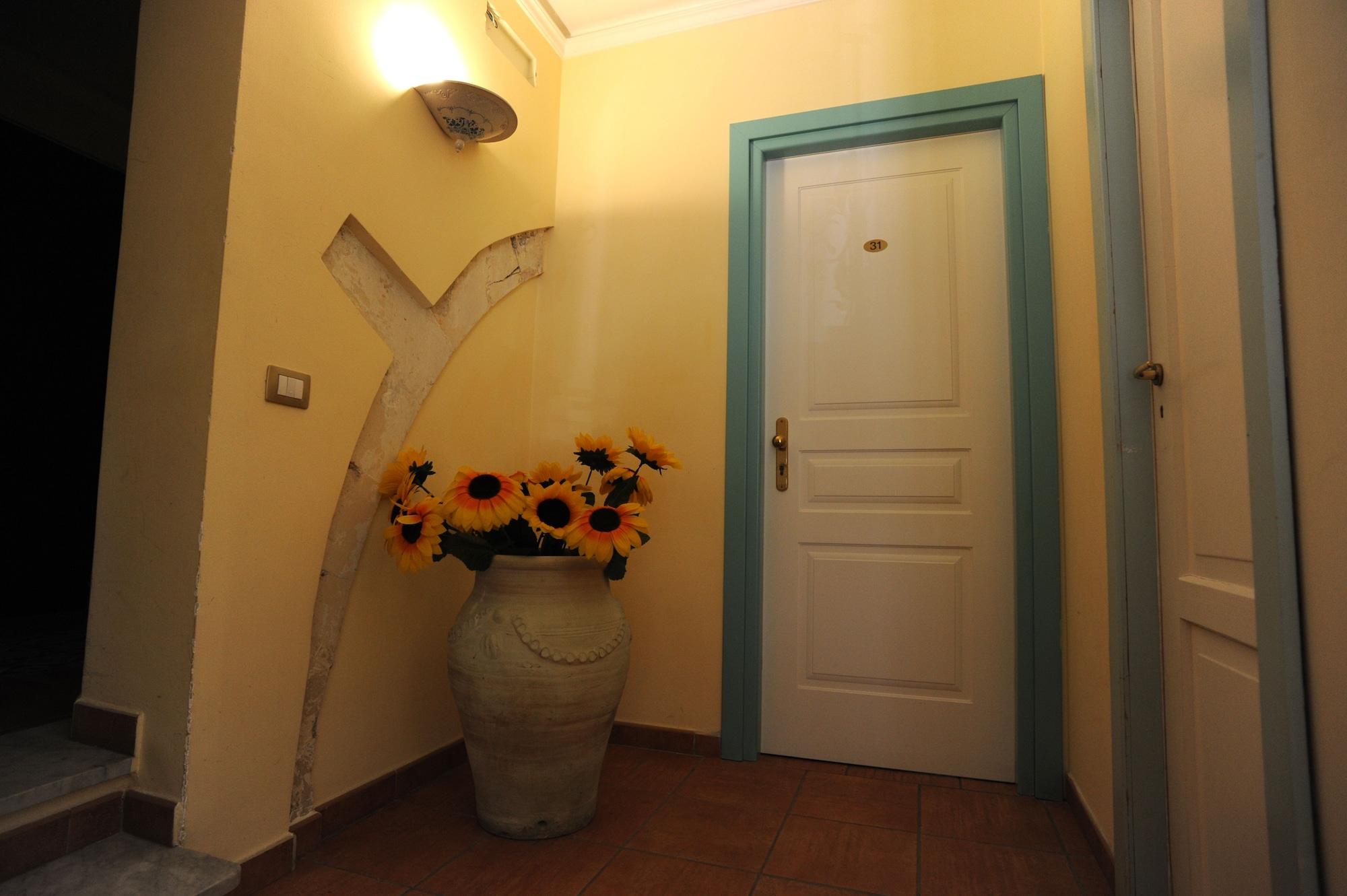 Mediterraneo Hotel