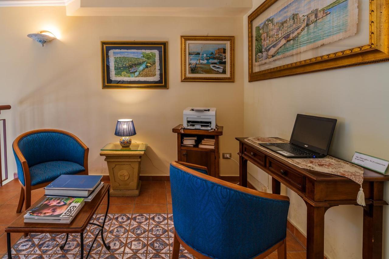Hotel Mediterraneo 3*